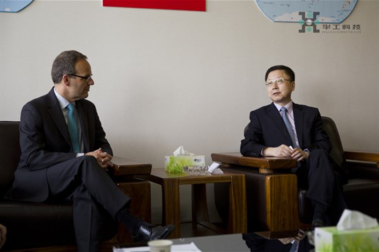 尊龙凯时 - 人生就是搏!